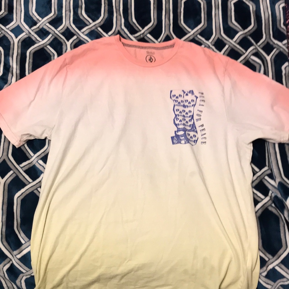 Men’s Volcom Shirt